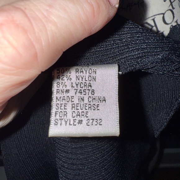 Cache Black Sleeveless Top with Silver Detailing. Vintage! - Picture 11 of 12